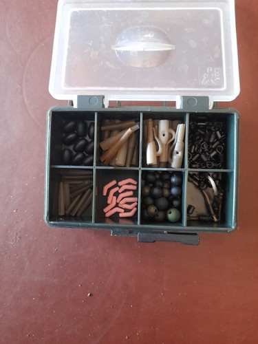 Carp tackle fox box 8 - box,