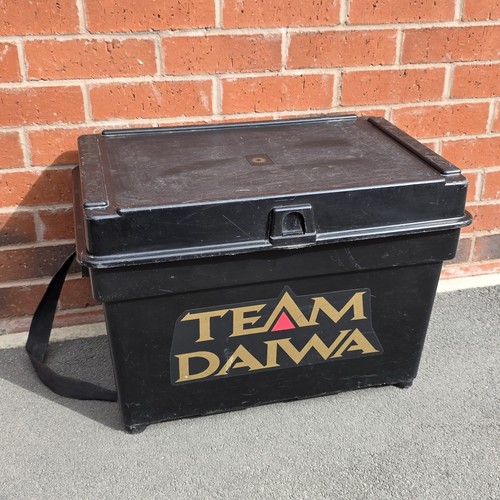Vintage team daiwa fishing - team,