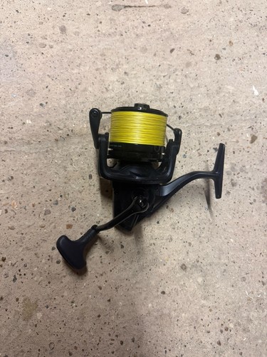 Avid revolve spod reel - reel, good