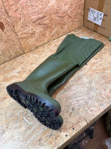 Carp fishing tackle cut down - carp,