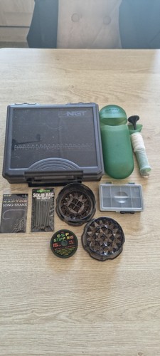 Tackle box small bits - bits, &